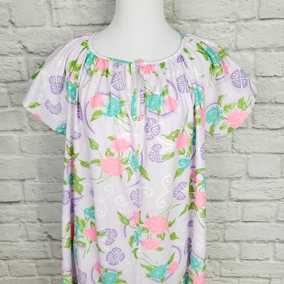 Vintage Purple Pink Tropical Floral Nightgown Nightie Kaftan Keyhole Neck OSFA - Picture 2 of 15